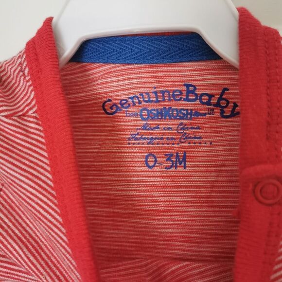 5/$10 Oshkosh B'gosh short sleeve onesie size 0-3 m - Picture 3 of 4